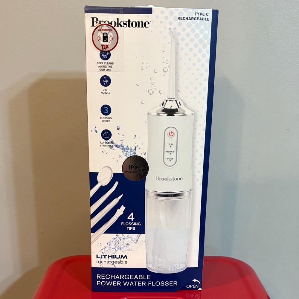 Brookstone Rechargeable Power Flosser - White- FACTORY SEALED- NEW!